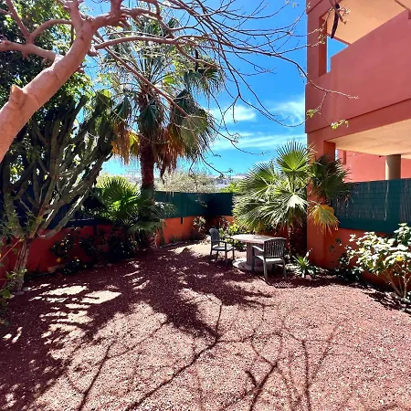 With Garden Apartment *