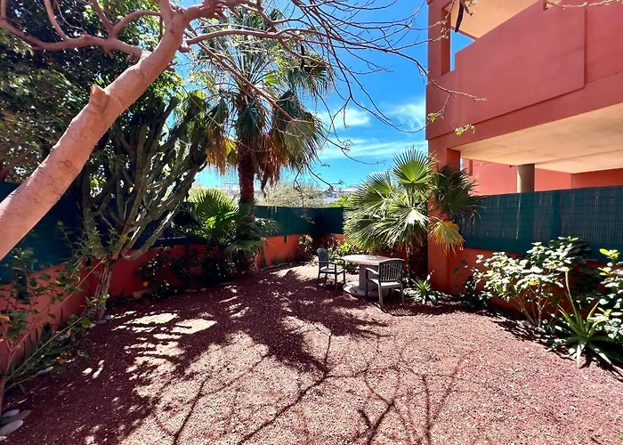 With Garden Appartement *